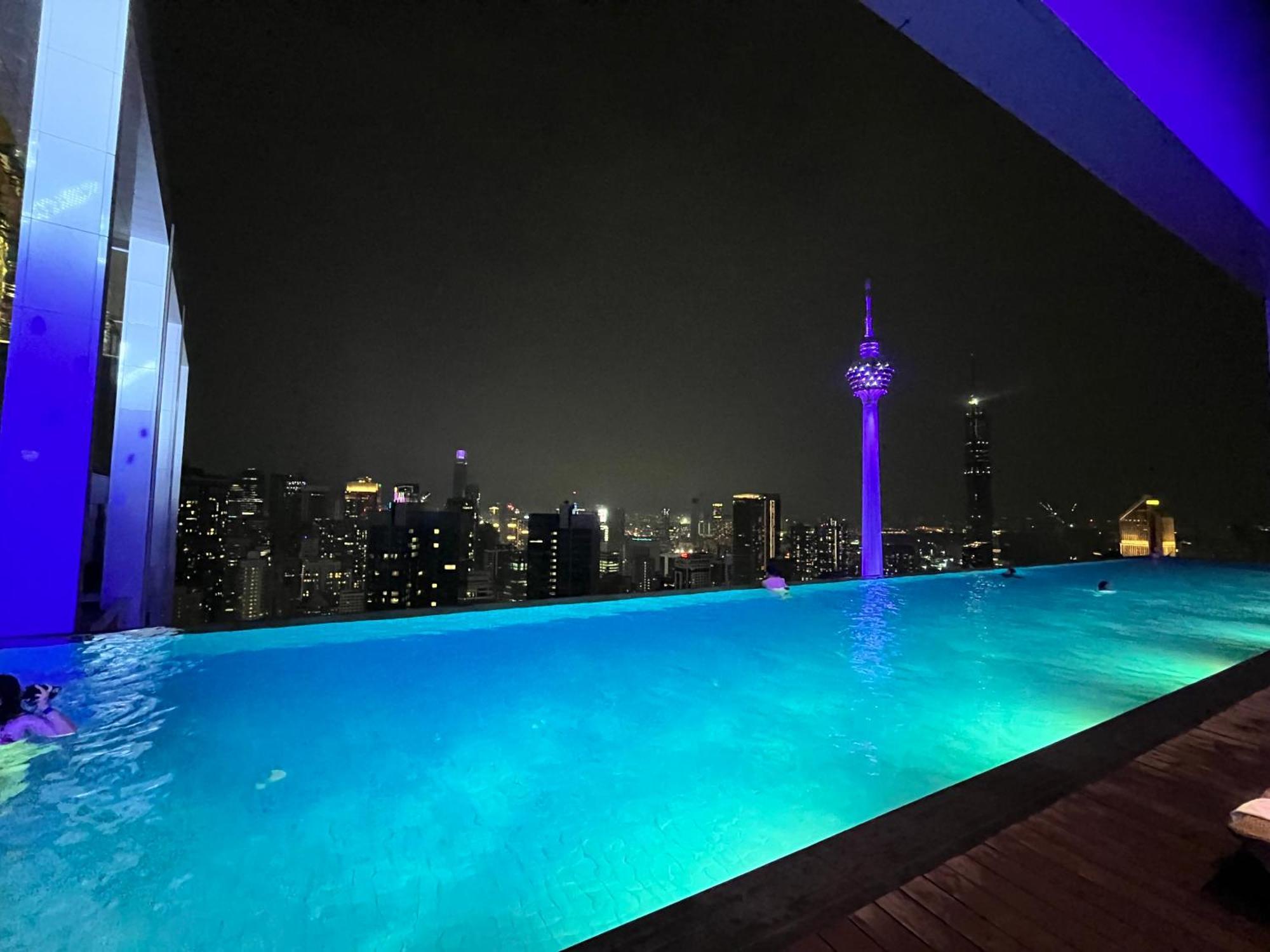 Platinum Klcc By Black Sand Kuala Lumpur Exterior photo
