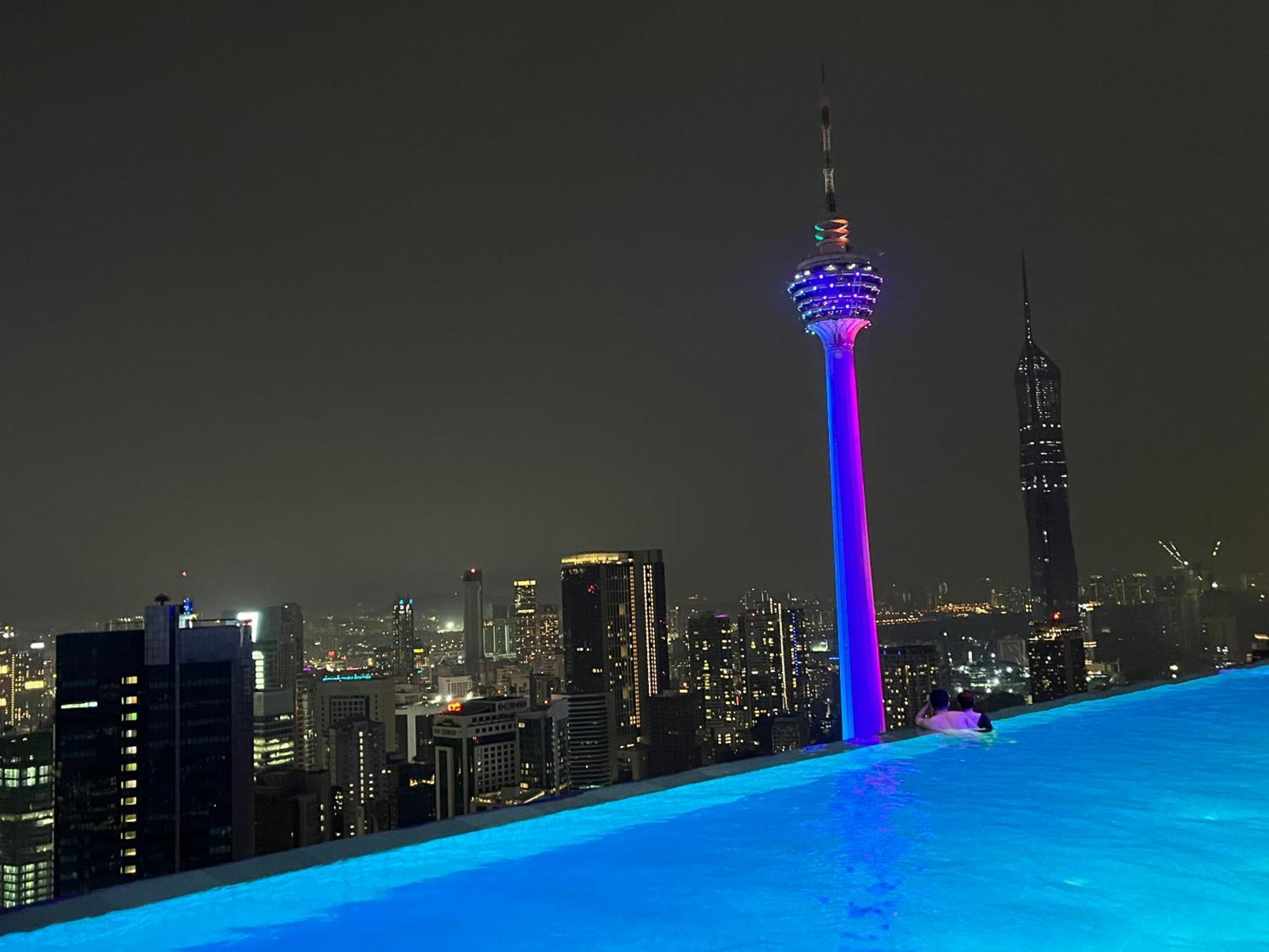 Platinum Klcc By Black Sand Kuala Lumpur Exterior photo