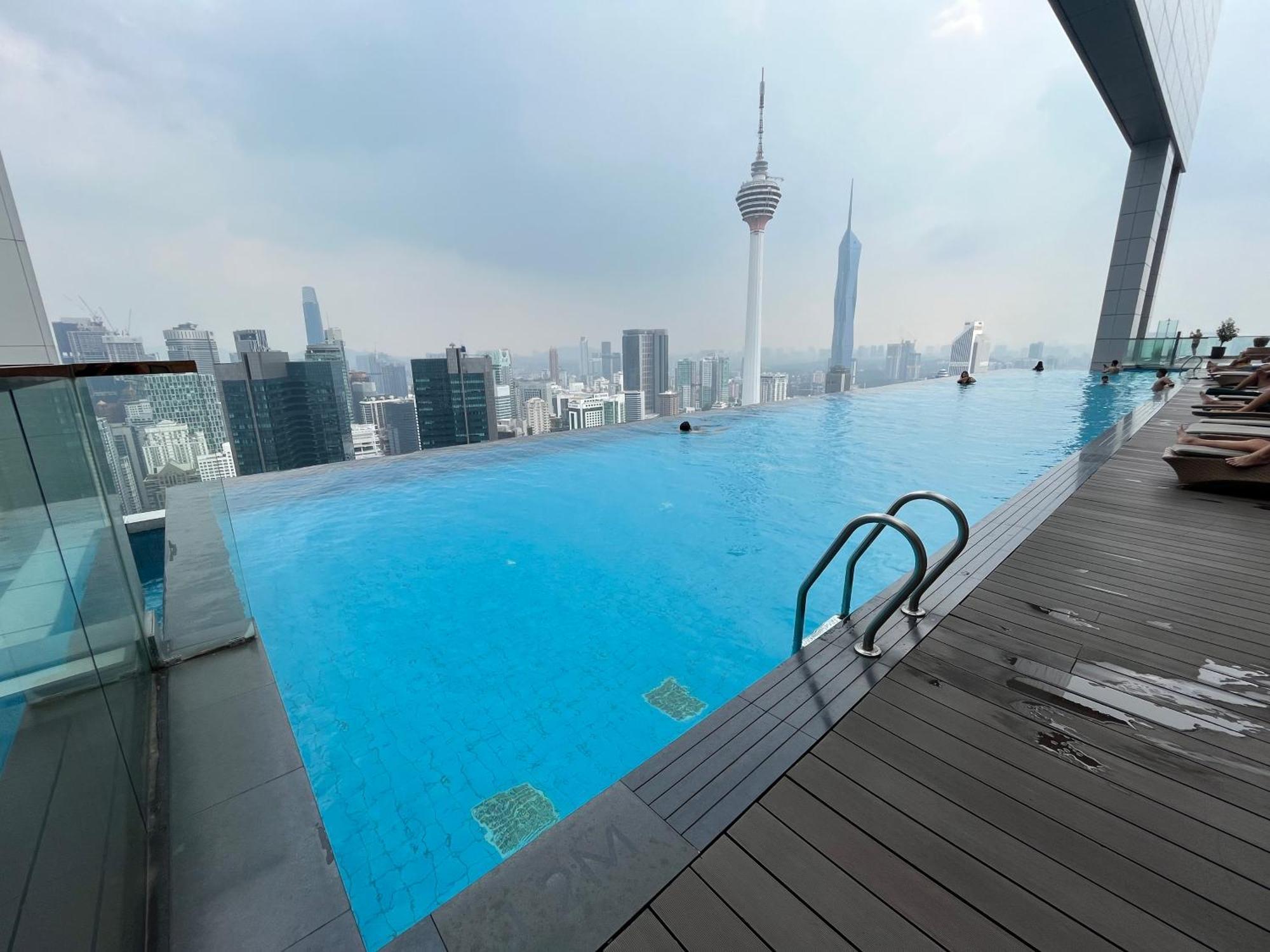 Platinum Klcc By Black Sand Kuala Lumpur Exterior photo