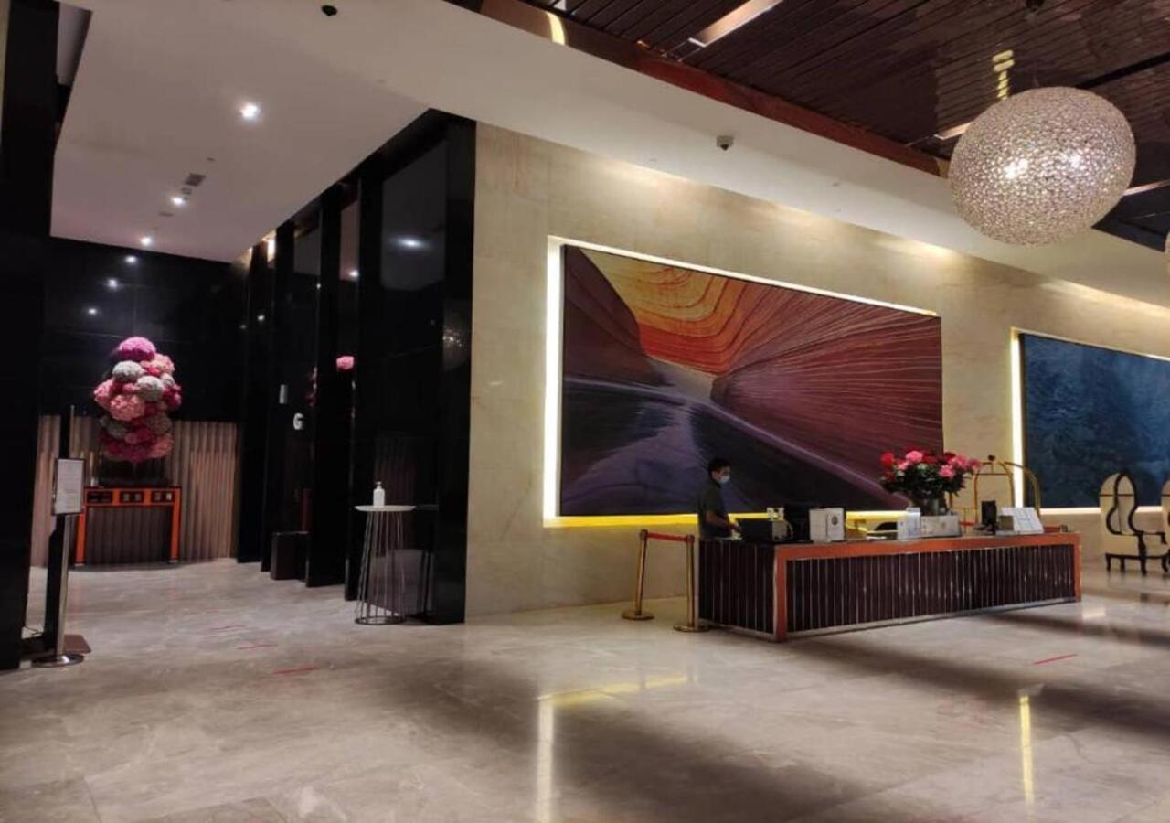 Platinum Klcc By Black Sand Kuala Lumpur Exterior photo