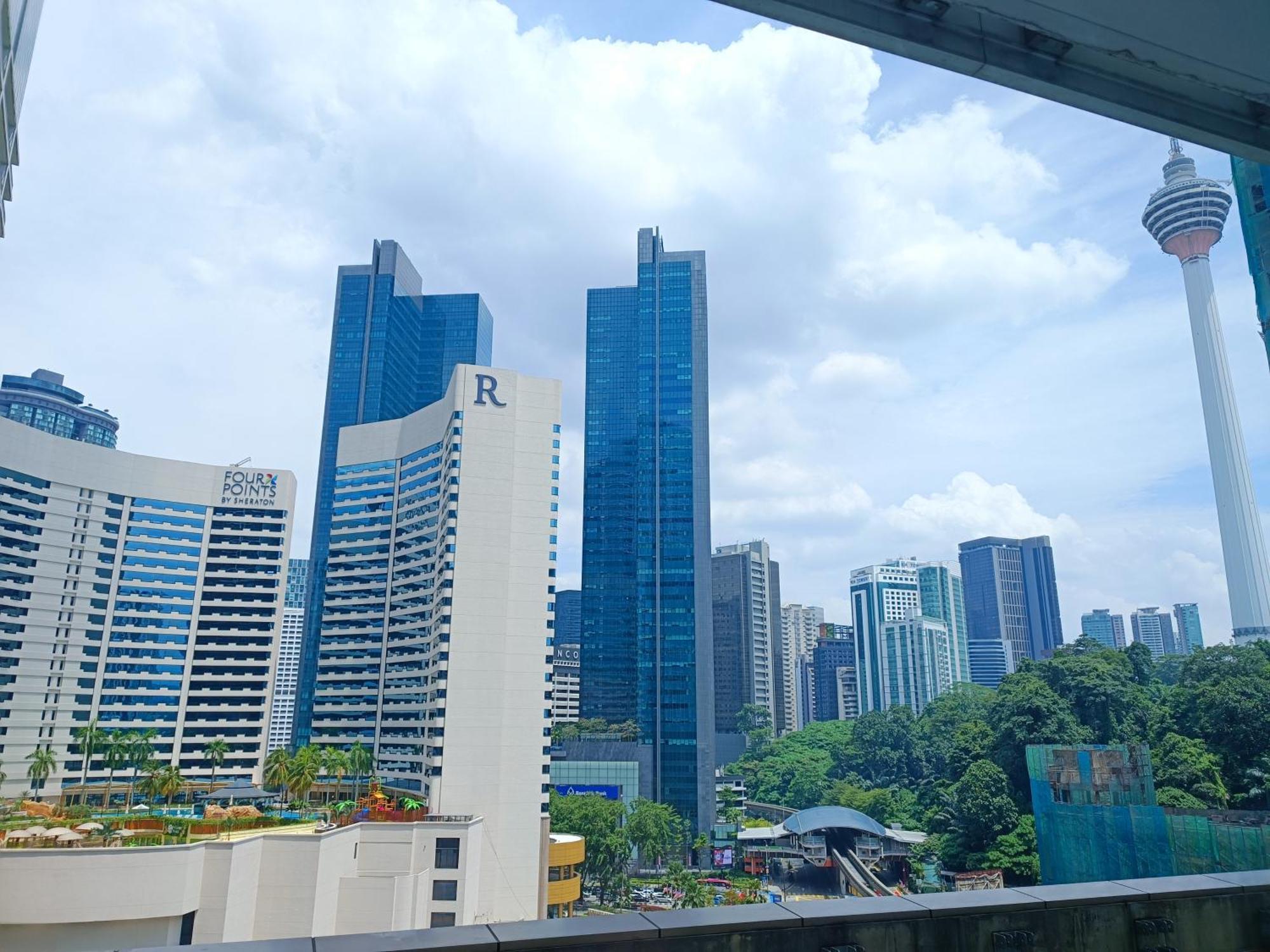 Platinum Klcc By Black Sand Kuala Lumpur Exterior photo