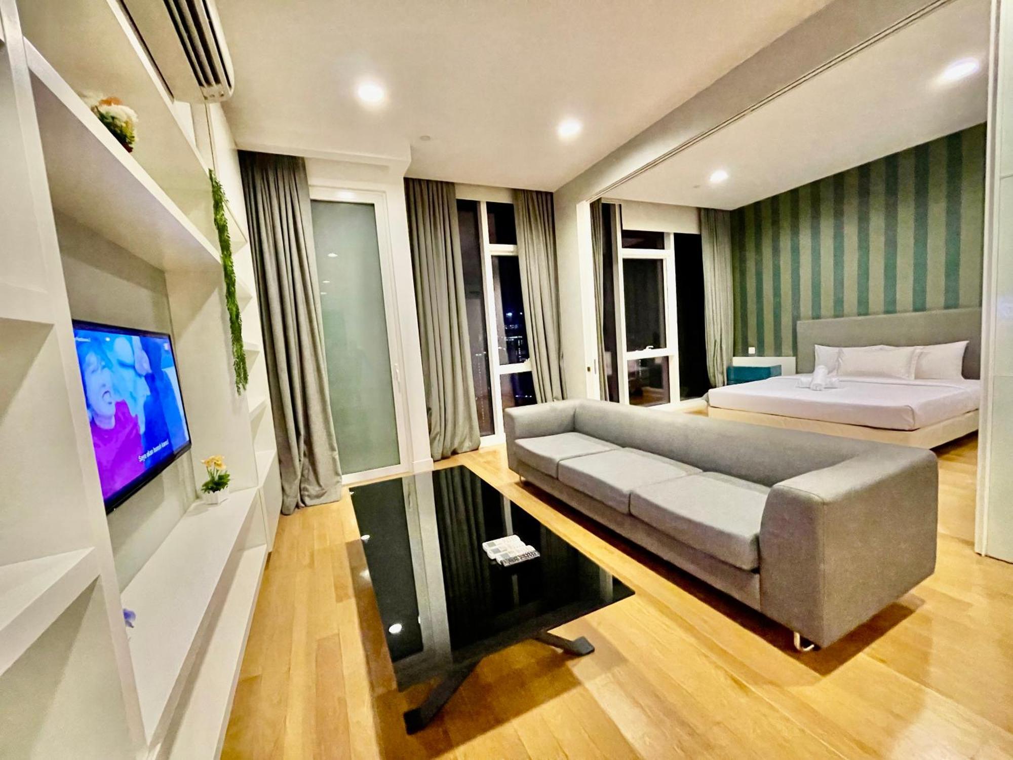 Platinum Klcc By Black Sand Kuala Lumpur Exterior photo